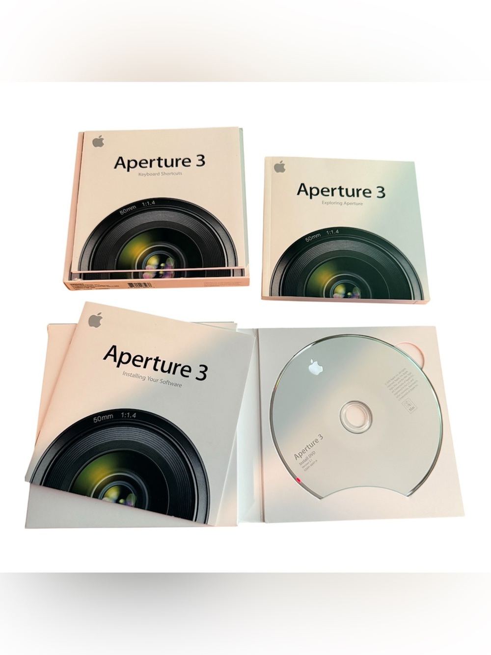 Apple Mac Aperture 3 Set White with Black Lens Graphic